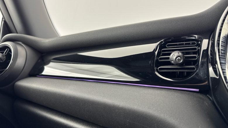 MINI Hatchback 1.5 Cooper Sport 3dr Petrol Hatchback